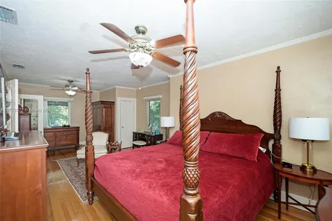 1456 SW 13th Street Miami FL 33145