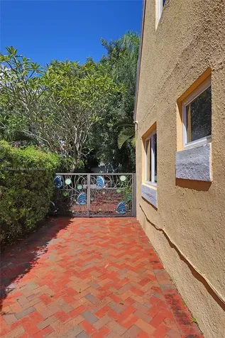 1456 SW 13th Street Miami FL 33145
