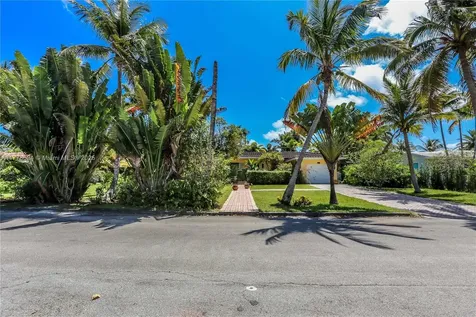 1036 Jefferson Street Hollywood FL 33019