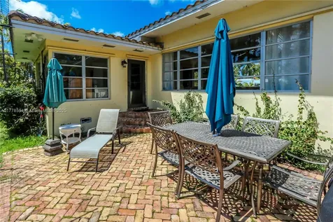 1036 Jefferson Street Hollywood FL 33019