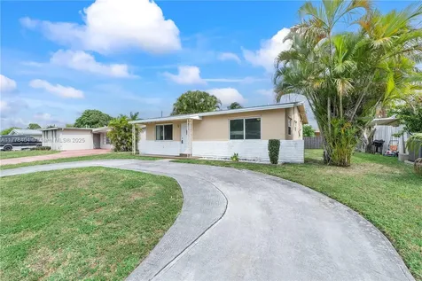 8391 NW 27th Place Sunrise FL 33322