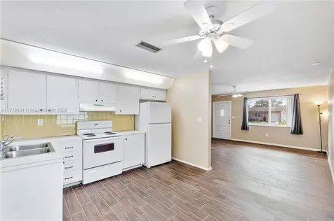 8391 NW 27th Place Sunrise FL 33322