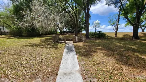 2850 Green Mountain Road DeLand FL 32720