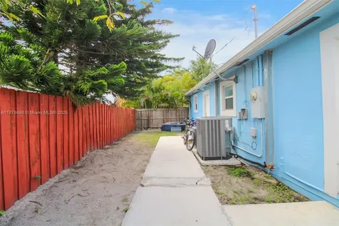 21320 SW 102nd Court Cutler Bay FL 33189
