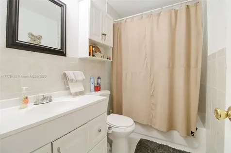 21320 SW 102nd Court Cutler Bay FL 33189