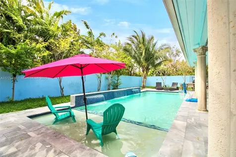 21320 SW 102nd Court Cutler Bay FL 33189
