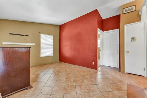 3950 SW 53rd Avenue Davie FL 33314