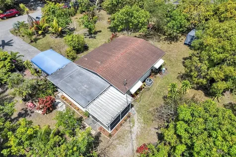 3950 SW 53rd Avenue Davie FL 33314