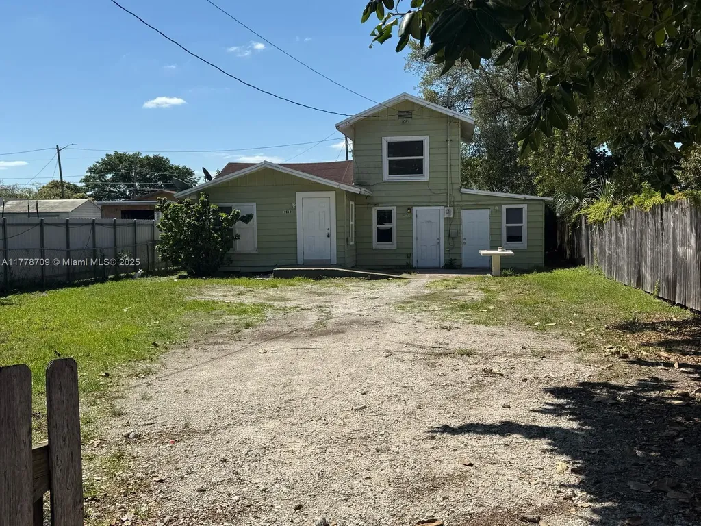 1612 NW 51st Terrace Miami FL 33142