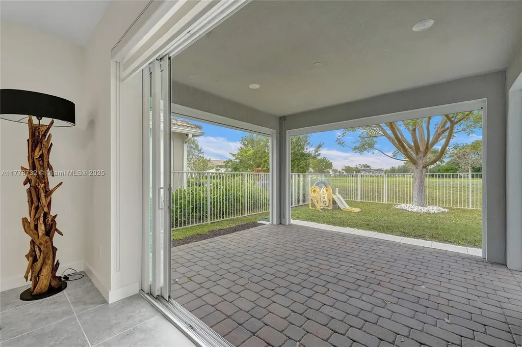 1348 Silk Oak Drive Hollywood FL 33021