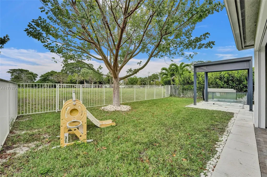 1348 Silk Oak Drive Hollywood FL 33021