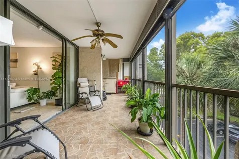 2804 N 46th Avenue Hollywood FL 33021