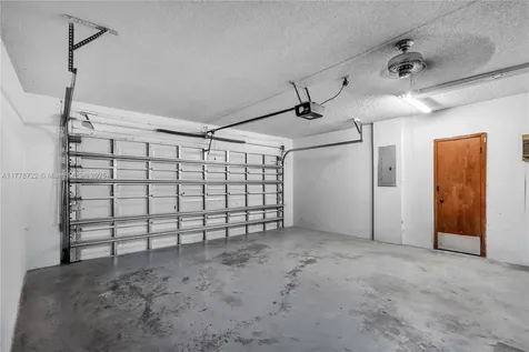 15104 SW 63rd Terrace Miami FL 33193
