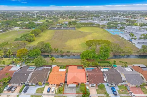 15104 SW 63rd Terrace Miami FL 33193