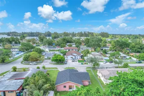 1288 NW 101st Street Miami FL 33147