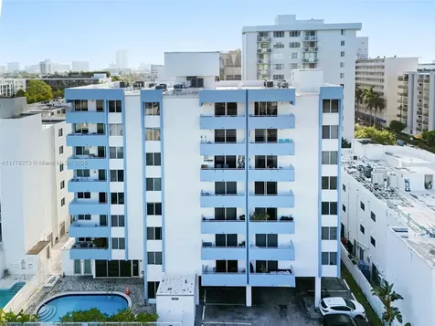 1658 Bay Road Miami Beach FL 33139