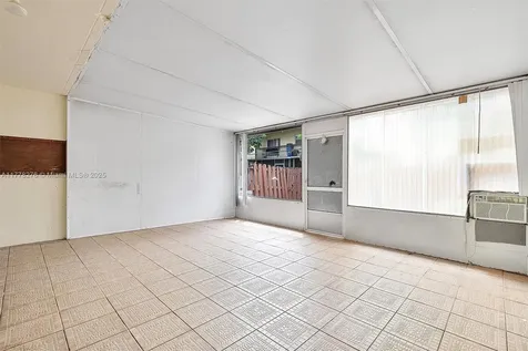 6668 SW 41st Place Davie FL 33314