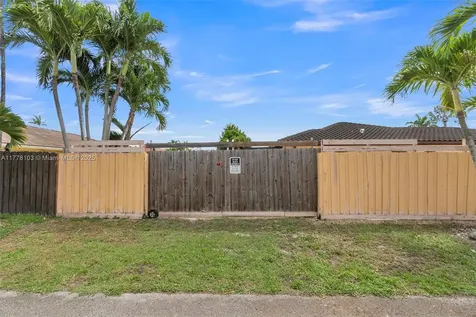 15261 SW 139th Street Miami FL 33196