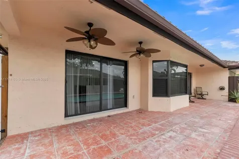 15261 SW 139th Street Miami FL 33196