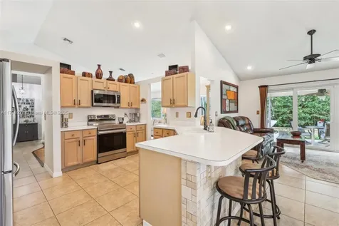 10095 SW 55th Lane Cooper City FL 33328