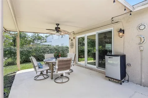 10095 SW 55th Lane Cooper City FL 33328