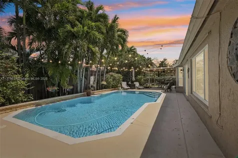 10095 SW 55th Lane Cooper City FL 33328