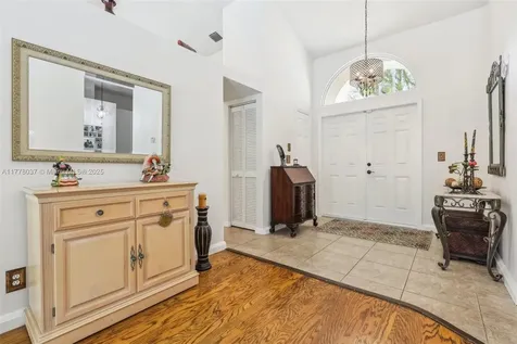 10095 SW 55th Lane Cooper City FL 33328