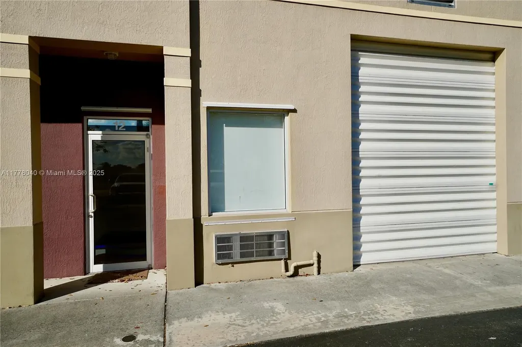 15075 SW 137th Street Miami FL 33196