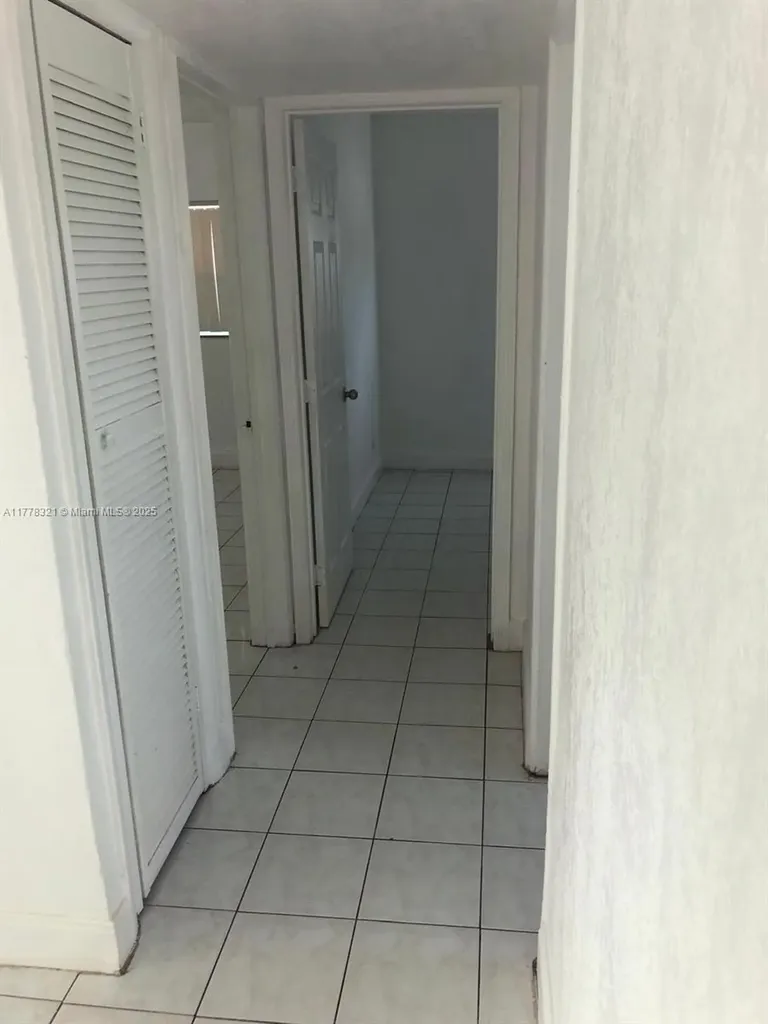 414 NW 15th Way Fort Lauderdale FL 33311