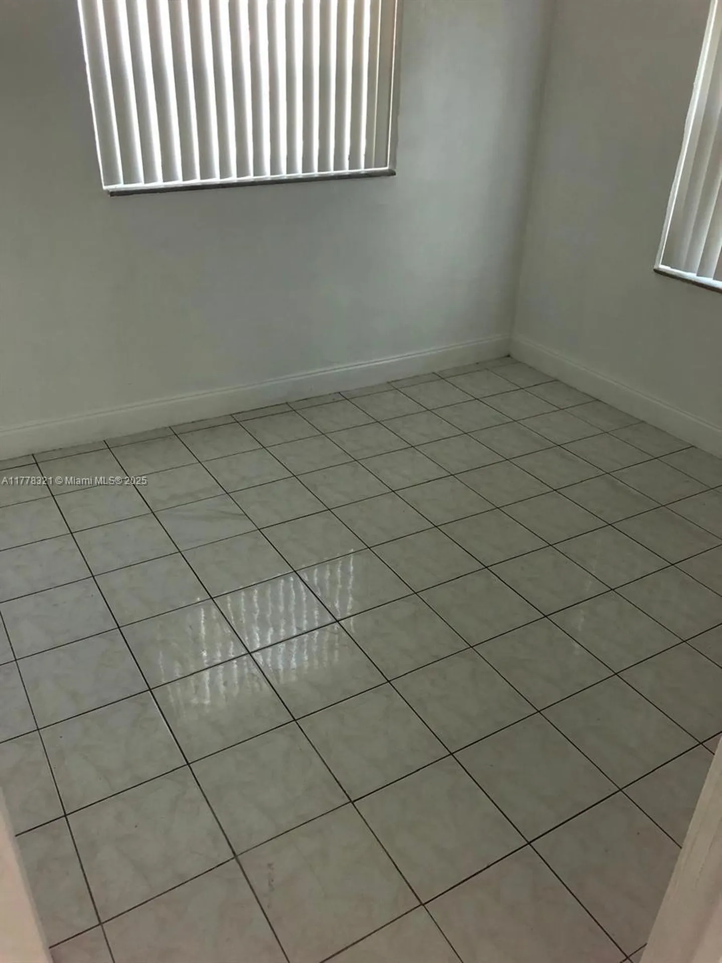 414 NW 15th Way Fort Lauderdale FL 33311