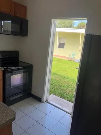 414 NW 15th Way Fort Lauderdale FL 33311