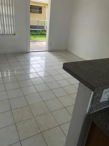 414 NW 15th Way Fort Lauderdale FL 33311