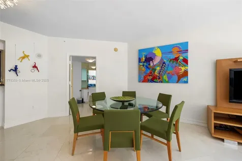 Surfside FL 33154