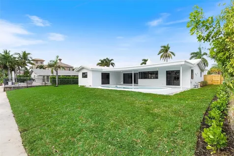 2800 NE 56th Court Fort Lauderdale FL 33308