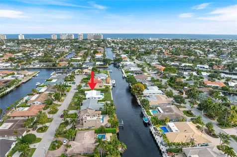 2800 NE 56th Court Fort Lauderdale FL 33308