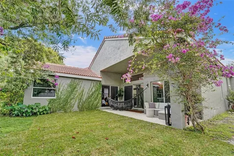 648 Sand Creek Circle Weston FL 33327