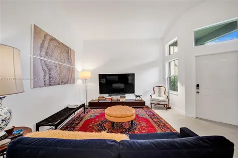 648 Sand Creek Circle Weston FL 33327