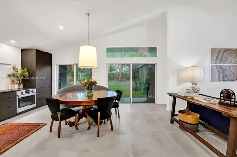 648 Sand Creek Circle Weston FL 33327