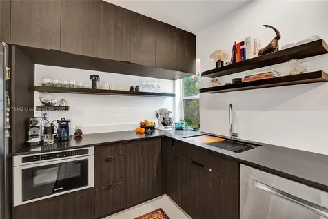 648 Sand Creek Circle Weston FL 33327