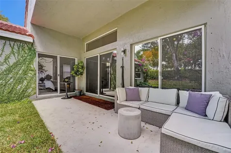 648 Sand Creek Circle Weston FL 33327