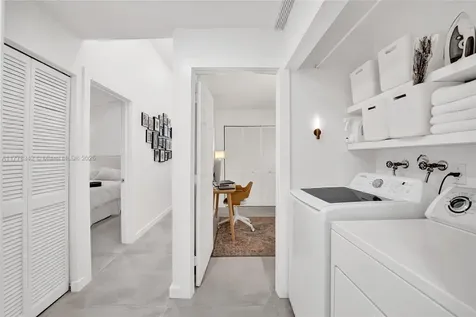 648 Sand Creek Circle Weston FL 33327