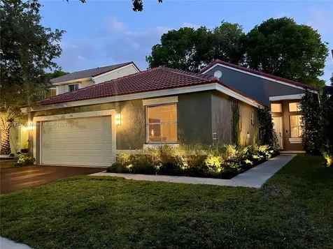 648 Sand Creek Circle Weston FL 33327
