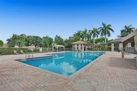 648 Sand Creek Circle Weston FL 33327