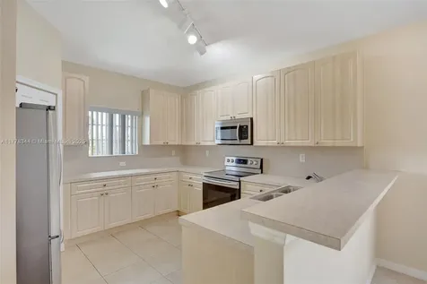 3274 NE 11th Drive Homestead FL 33033