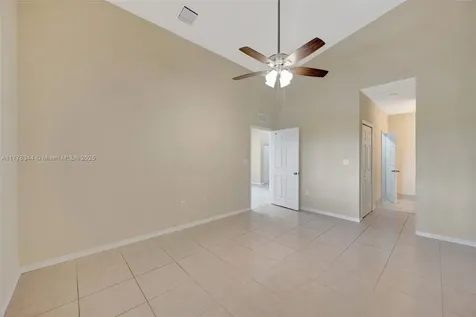 3274 NE 11th Drive Homestead FL 33033