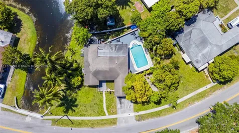 3800 NW 37th Street Lauderdale Lakes FL 33309