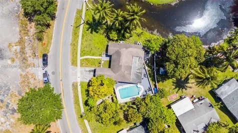 3800 NW 37th Street Lauderdale Lakes FL 33309