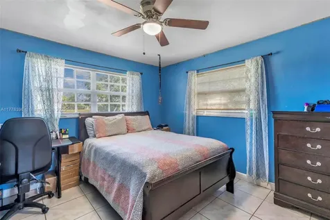 3800 NW 37th Street Lauderdale Lakes FL 33309