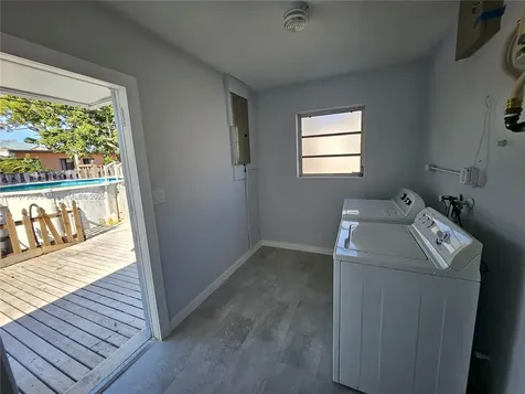 210 SW 68th Boulevard Pembroke Pines FL 33023