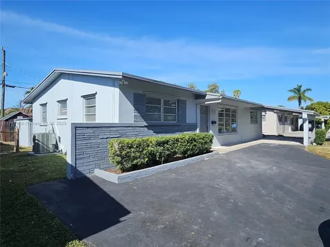 210 SW 68th Boulevard Pembroke Pines FL 33023